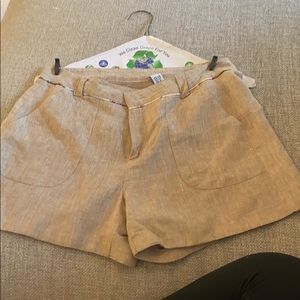 Beige shorts! Price negotiable